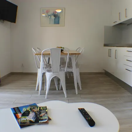 Apartamento Agi Rescator